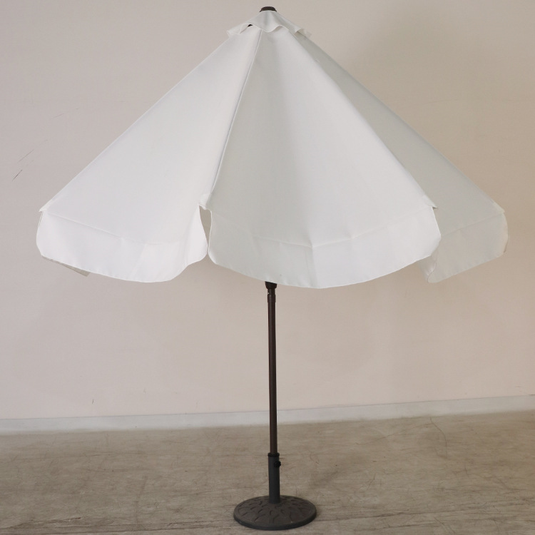 7.5ft 8 Ribs Market Patio Umbrella